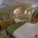 Agarta Cave 3* غوريمِيه