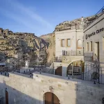 فندق Agarta Cave 3*
