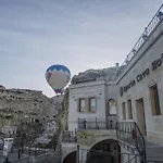 Agarta Cave فندق غوريمِيه
