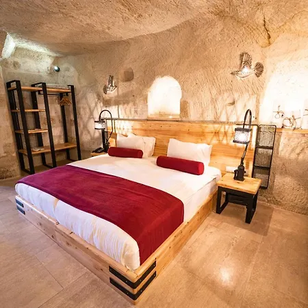 Hotel Agarta Cave 2*