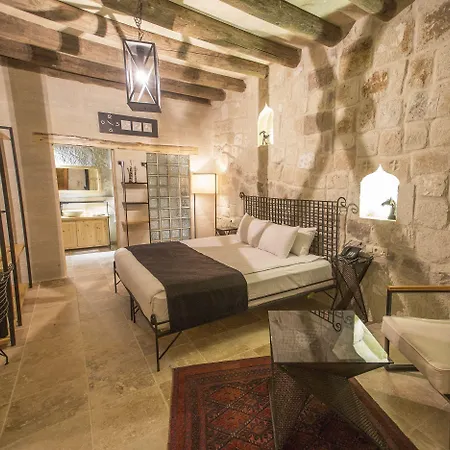 Hotel Agarta Cave