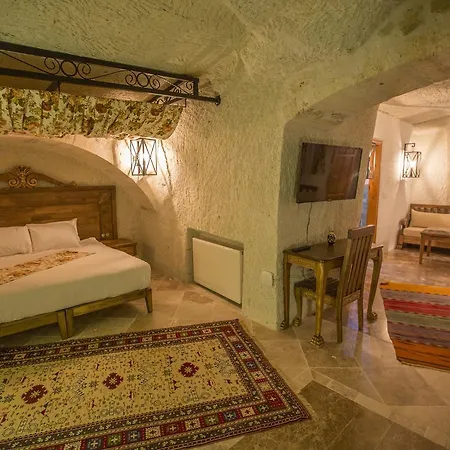Agarta Cave Hotel 2*
