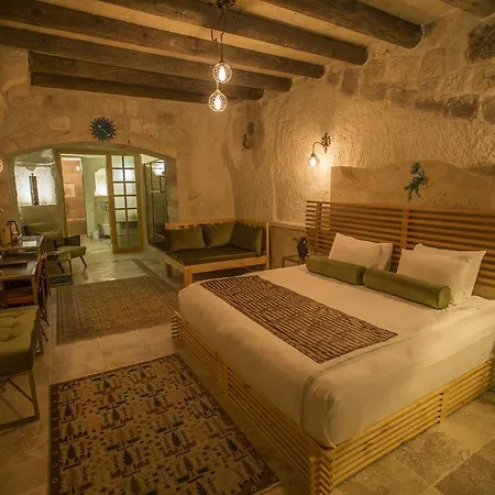Agarta Cave Hotel 2*
