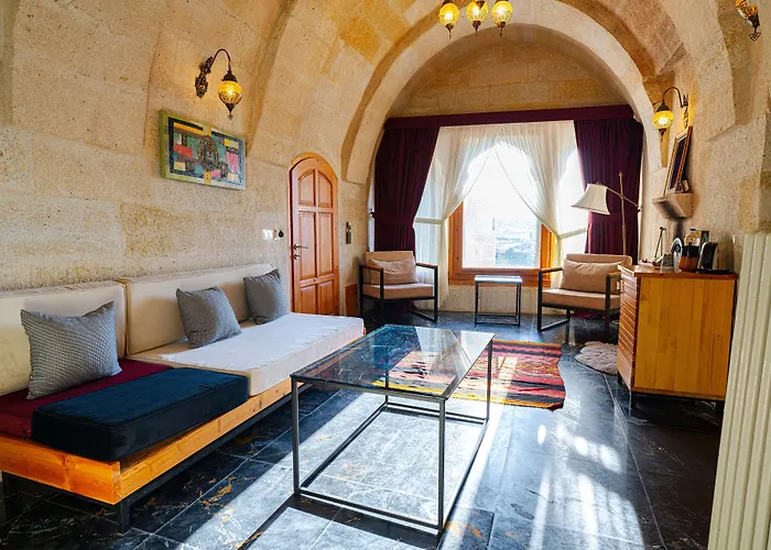 Agarta Cave ギョレメ