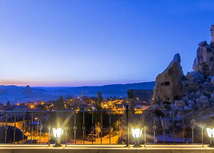 Agarta Cave ギョレメ